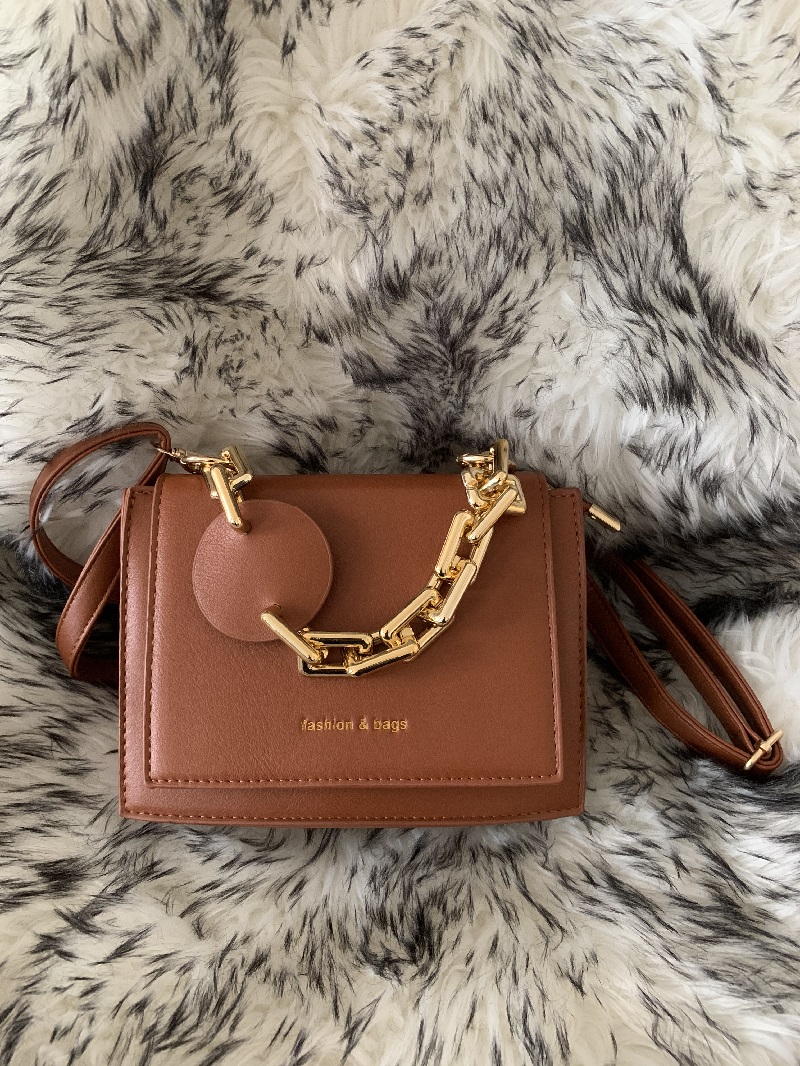 COMPLET SAC et chaussure louis Vuitton – BELLEGINA